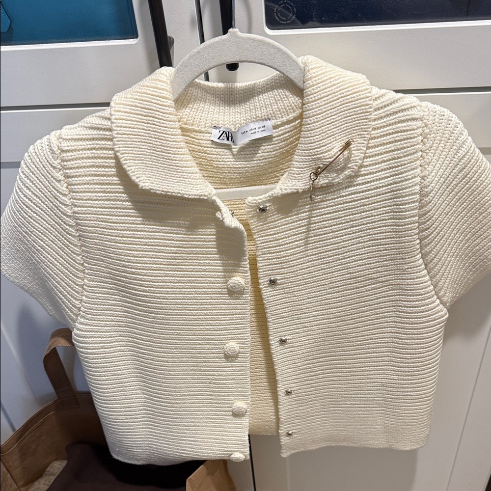 Zara Ivory Ribbed Knit Cardigan